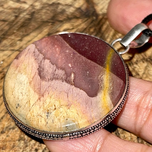 Detailed Round Burgundy & Yellow Mookaite Pendant 2” - Picture 5 of 15